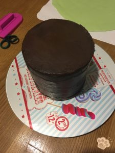 Grande spatule à gâteau pour lissage - Cupcakes & Muffins/Emporte-pièces &  Ustensiles - Féerie Cake